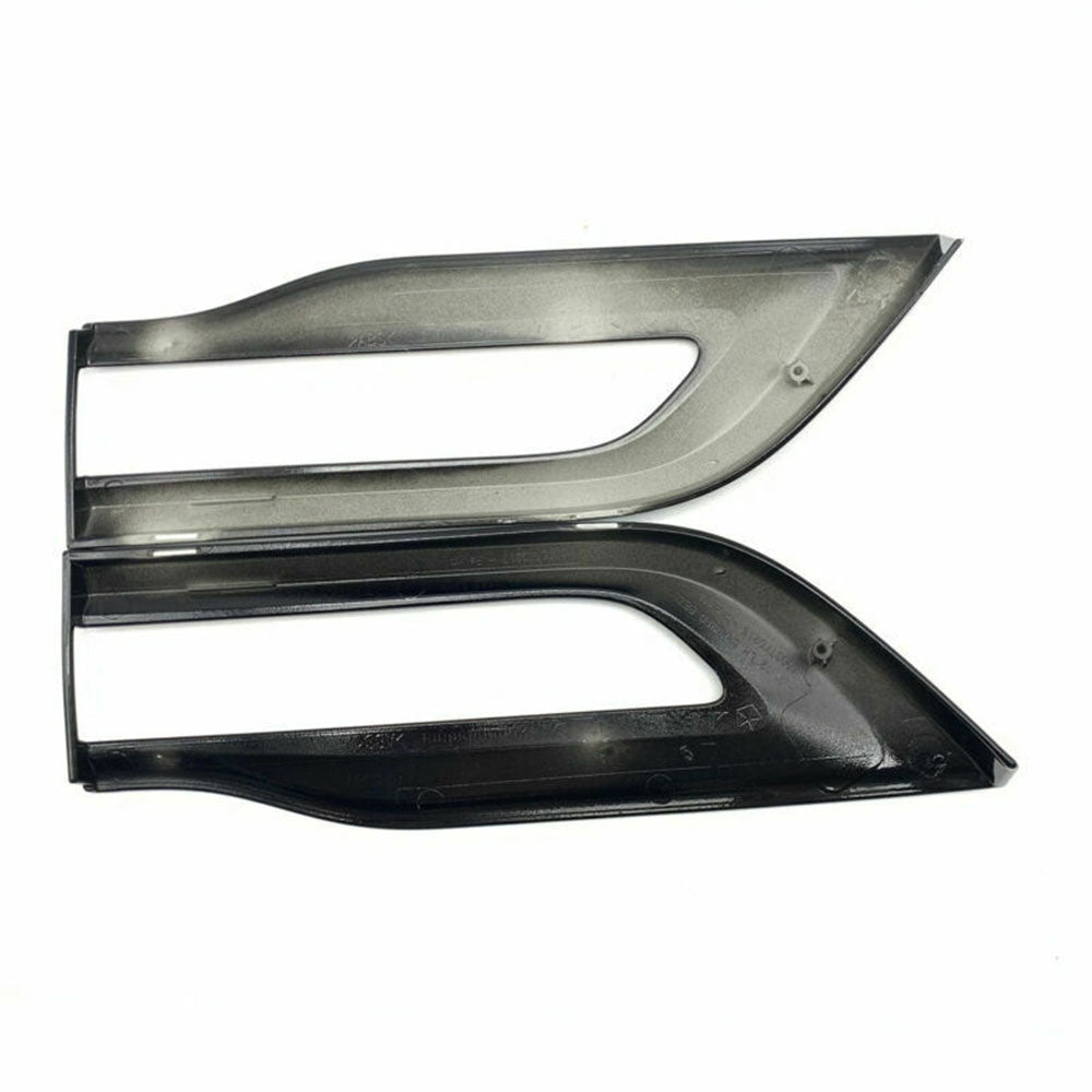 For 2014 - 2020 Jeep Grand Cherokee Gloss Black Tail Light