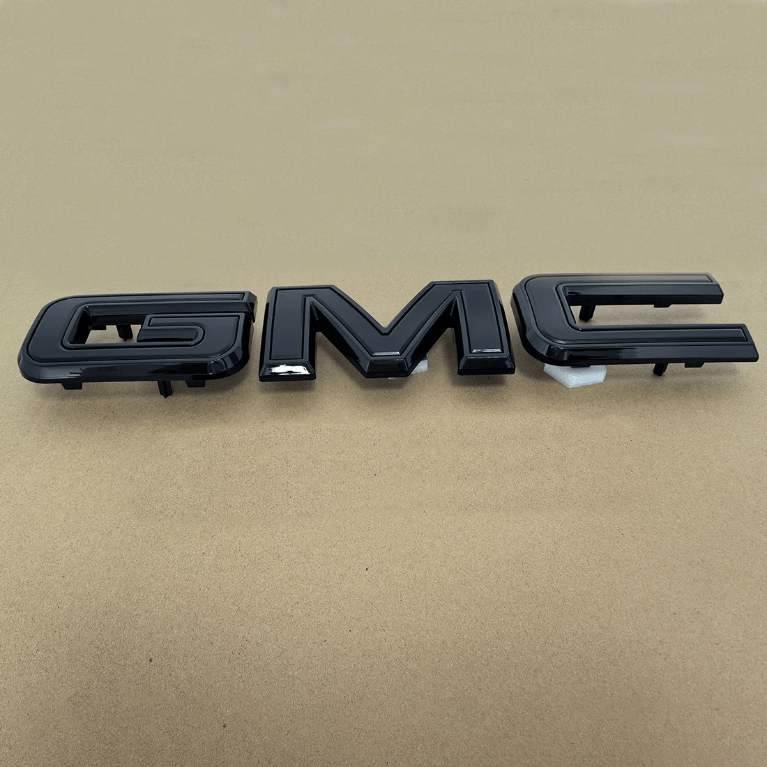GMC Black Front Grille Emblem Replacement Sierra Yukon Canyon